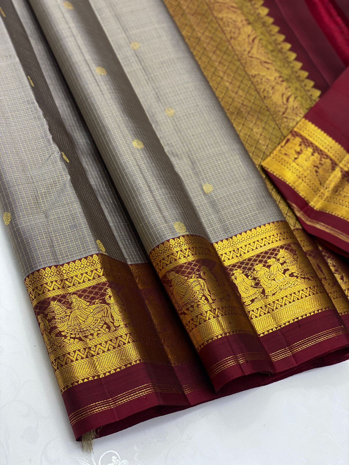Grey and Maroon Kanchipuram Handloom Bridal Silk Sarees